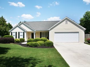 2551 Harvest Moon Ct, Powder Springs, GA 30127