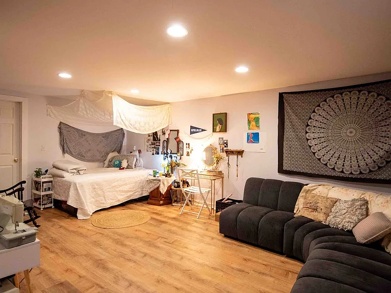 167 South St #4 — Photo 6