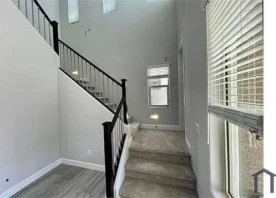 628 W Derringer Way — Photo 4
