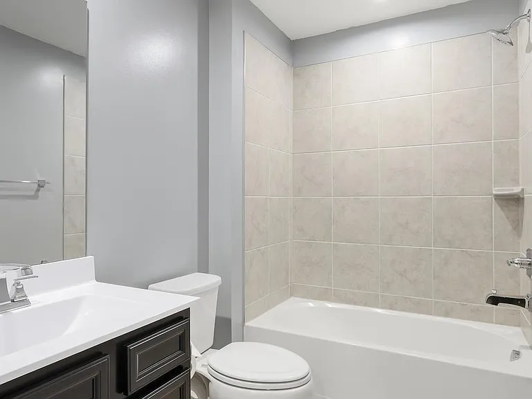 529 Swansea Dr — Photo 15