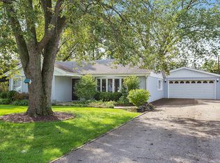 11560 S Neenah Ave, Worth, IL