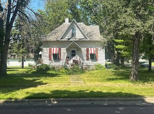 121 E Olive St, Laurens, IA 50554