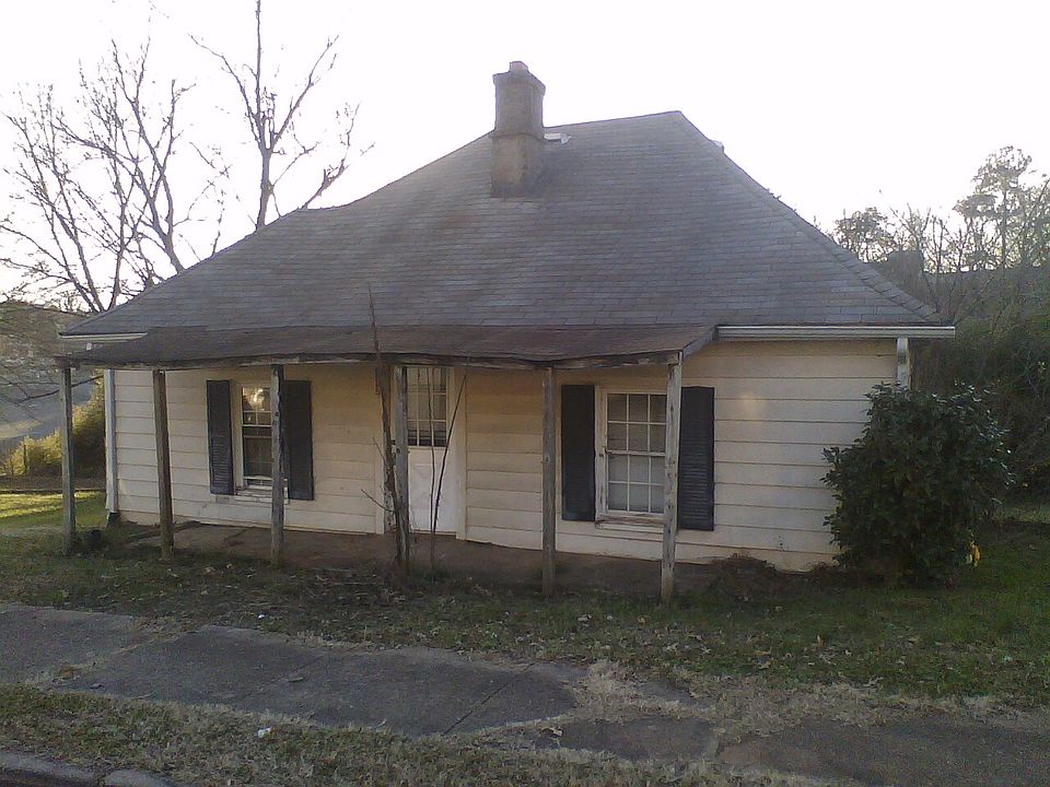 1st image of 312 N Caldwell Ave