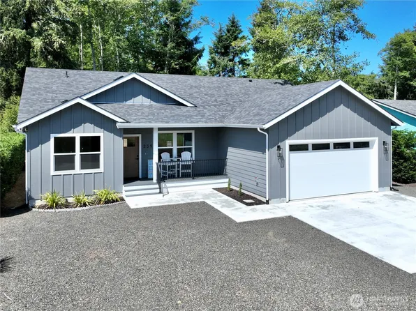 259 Olympic View Avenue NE, Ocean Shores, WA 98569