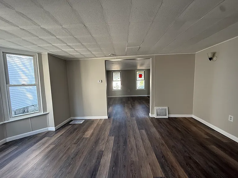 54 Terrace St — Photo 12