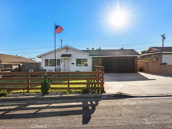 3rd image of 7850 Jadeite Ave