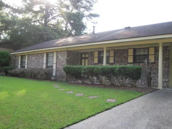 2211 Marilynn St, El Dorado, AR 71730