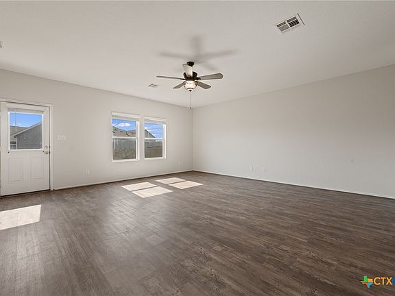 5th image of 817 Circle Way