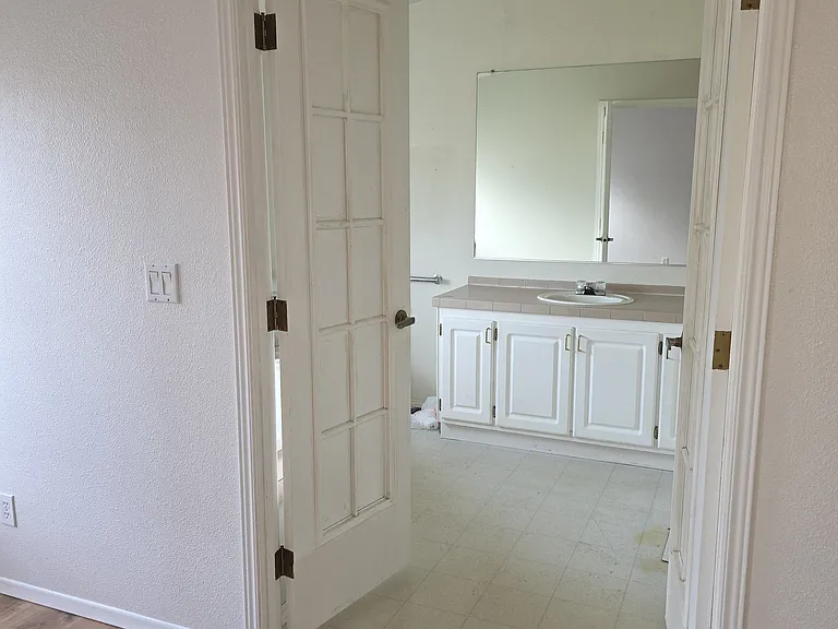 24933 W Broadway Ave — Photo 12