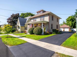 11 Stowell St, Saint Albans, VT 05478