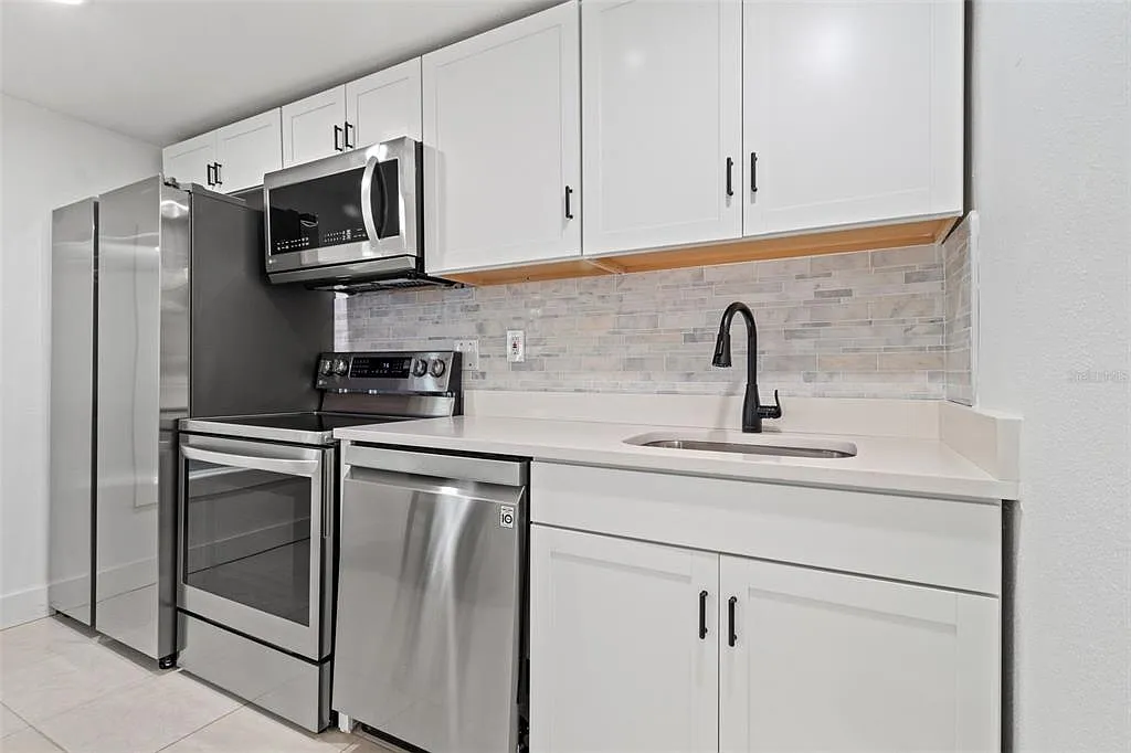 1 bed, 1.0 bath, 672 sqft, $1,650 — Photo 4