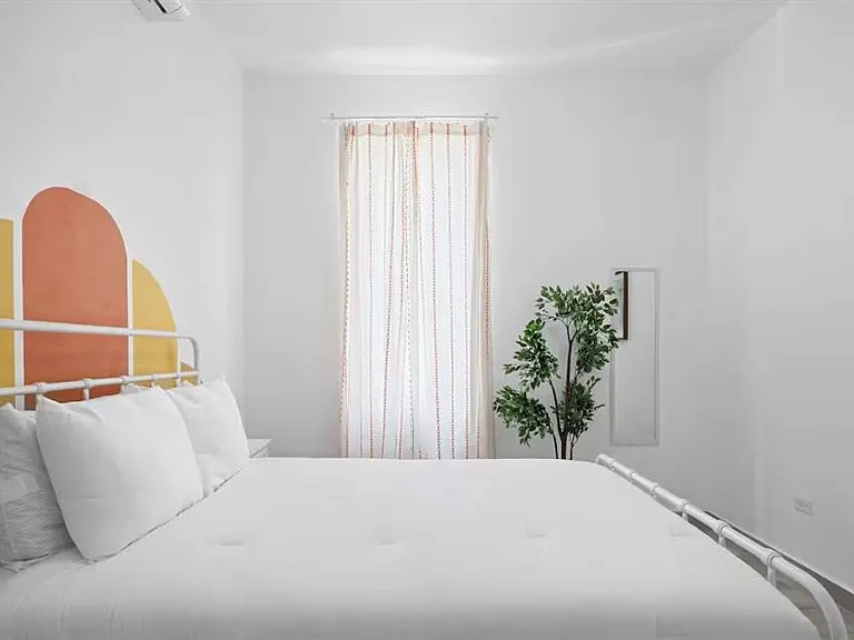 250 Calle Del Parquez #2B — Photo 9