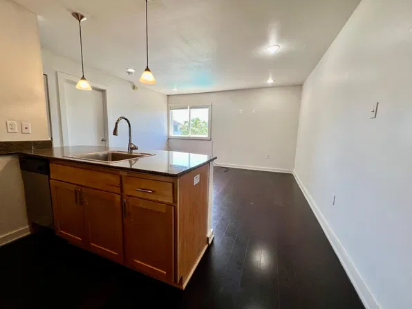 1725 Delachaise St APT 308, New Orleans, LA 70115