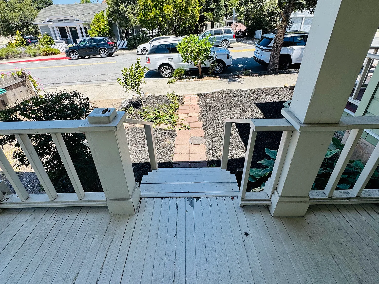2 bed, 600 sqft, $2,450 — Photo 3