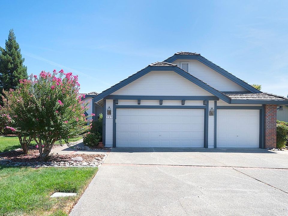1st image of 249 Firestone Dr