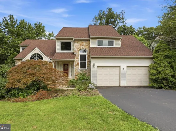 216 Cassandra Dr, Chalfont, PA 18914