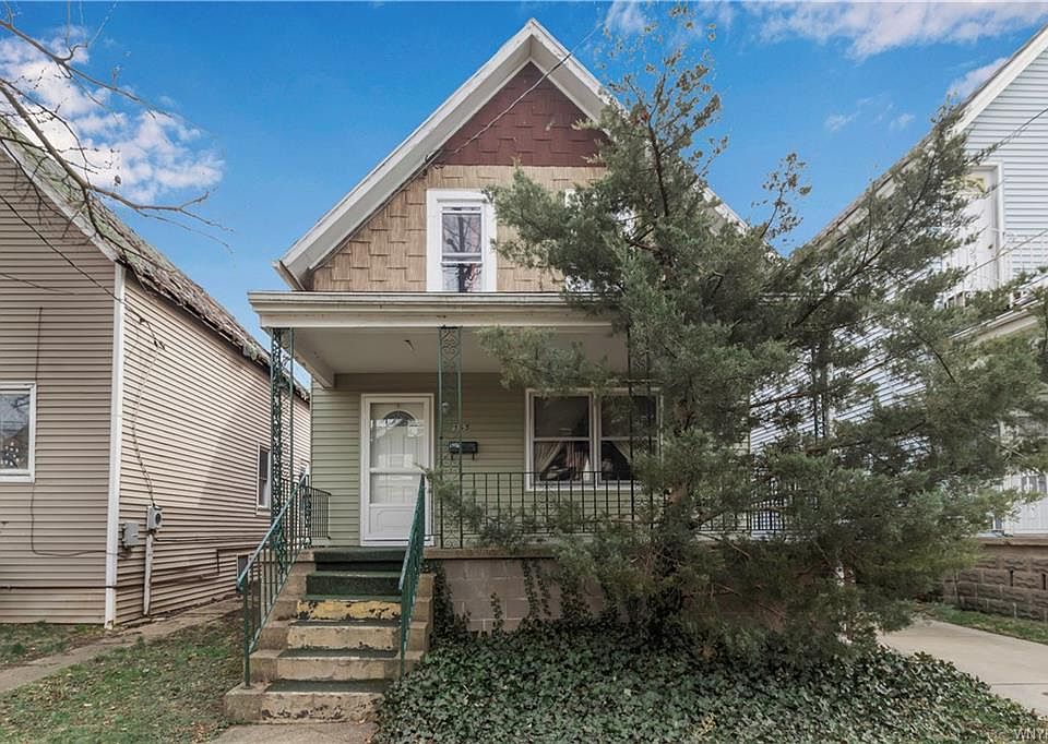 1st image of 365 Herkimer St