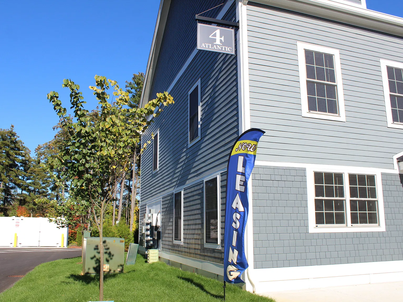 2 bed, 1.5 bath, 1482 sqft, $2,800 — Photo 3