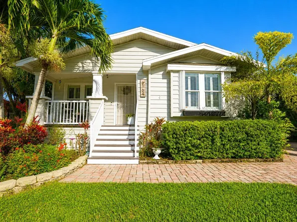 6164 N Ironwood Lane, Atlantis, FL 33462