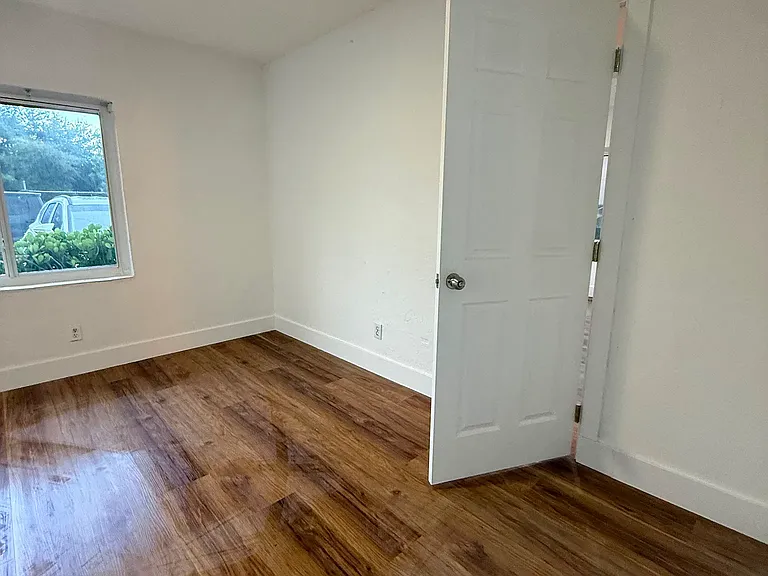 6930 NW 6th Ct #2 — Photo 10