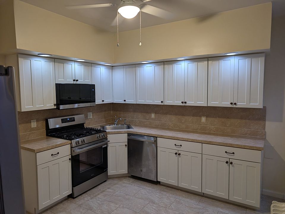 1st image of 221 E Durham St #2