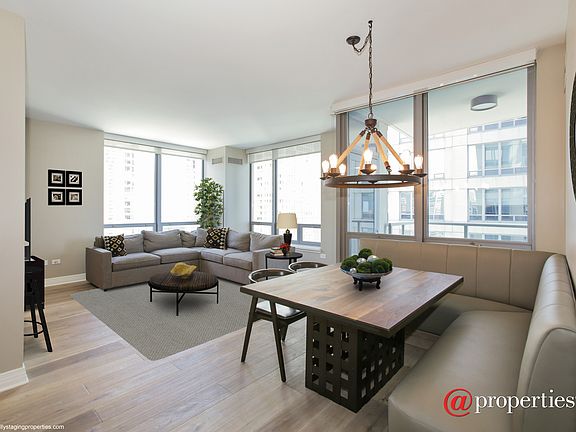 Living Room / Dining Room