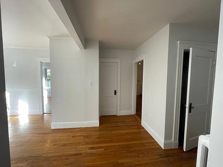 18 Laurel Ter #1 — Photo 11