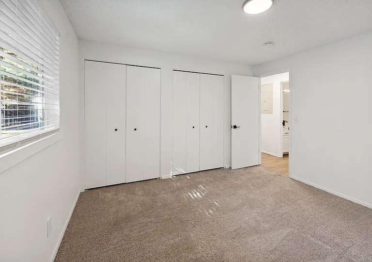 ReNew Rock Creek Townhomes — Photo 23
