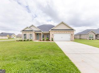 224 Otters Ridge Dr, Kathleen, GA 31047