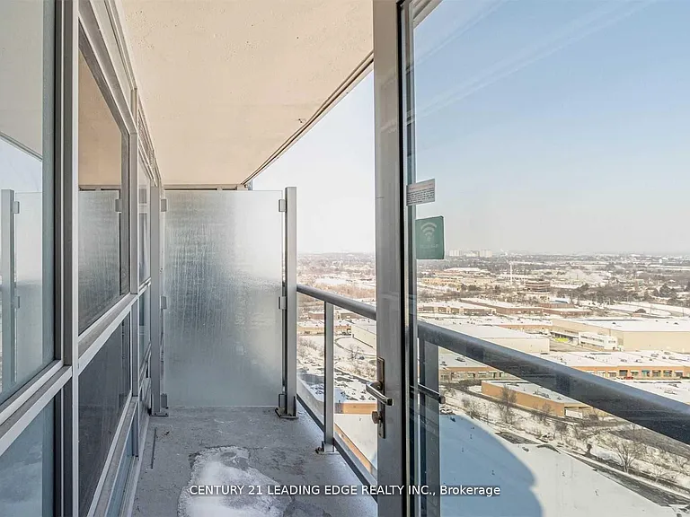 135 Village Green Sq #2415 — Photo 19