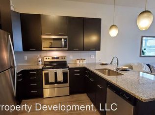 5246 S 76th St APT C314, Greendale, WI 53129