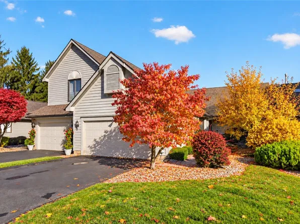 39 Wood Run Cmns, Rochester, NY 14612