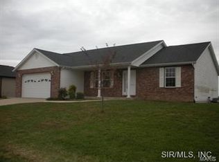 4829 Cedar Springs Dr, Highland, IL 62249