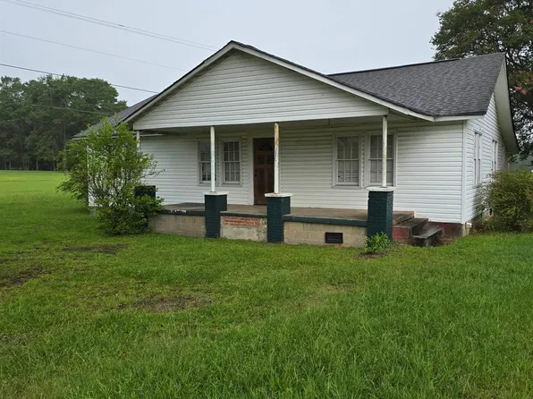 2300 4th Ave N, Clanton, AL 35045