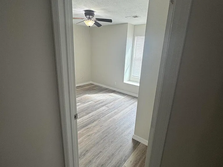 4765 Limestone Dr NE — Photo 18
