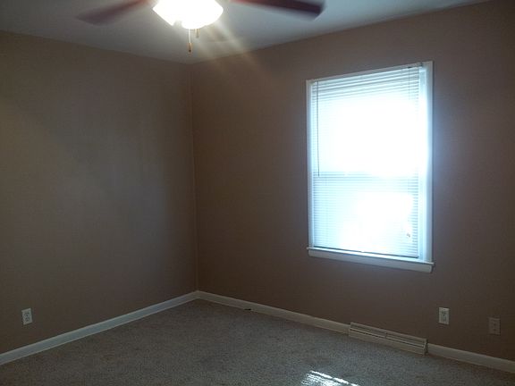 4th image of 2523 W Crawford Ave