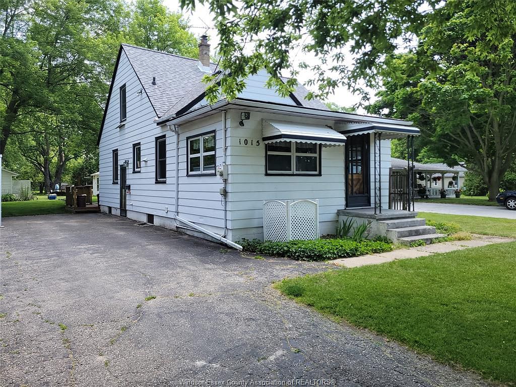 1015 Front Rd N, Amherstburg, ON N9V 2V8 Zillow