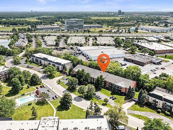 4th image of 5101 Carriageway Dr APT 109