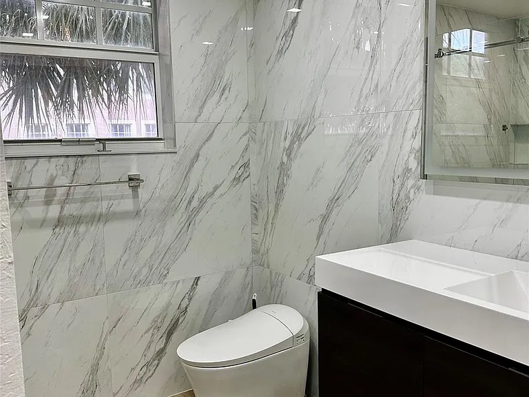 6500 W Sample Rd #6500 — Photo 20