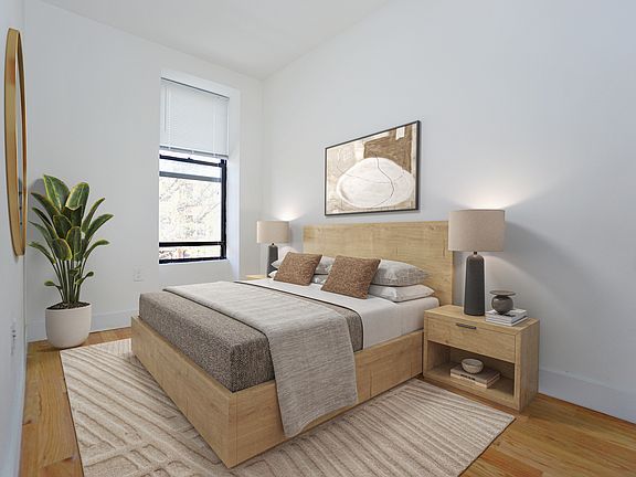 4th image of 132 Hancock St APT 3R