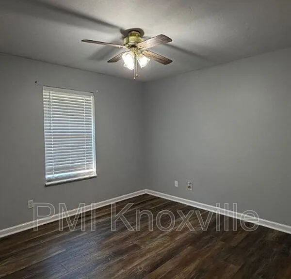 4136 Larigo Dr — Photo 9
