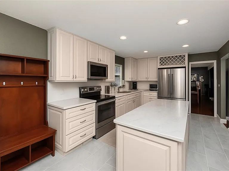 4107 Hudson Way — Photo 9