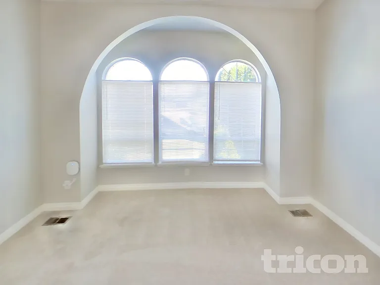 1711 SW 347th Pl — Photo 3