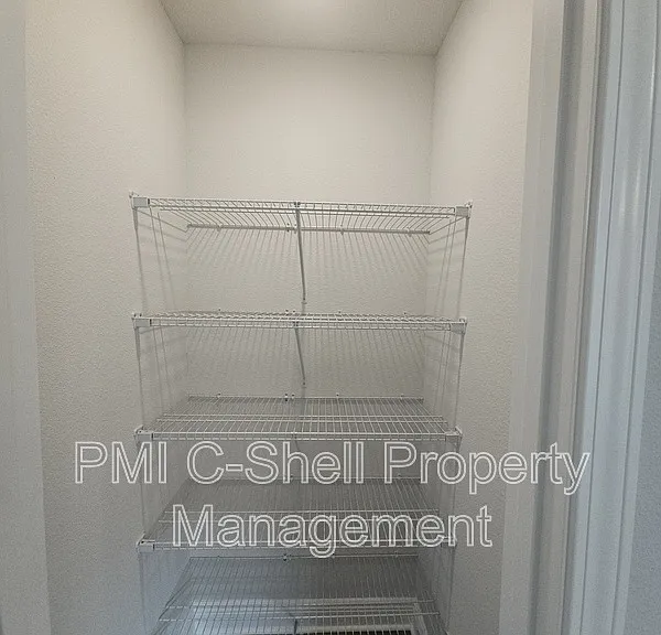 12115 Emerald Heights Ln — Photo 17
