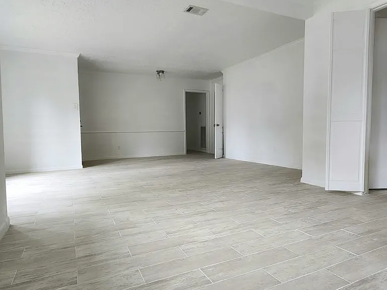 5727 Arbor Vitae Dr — Photo 10