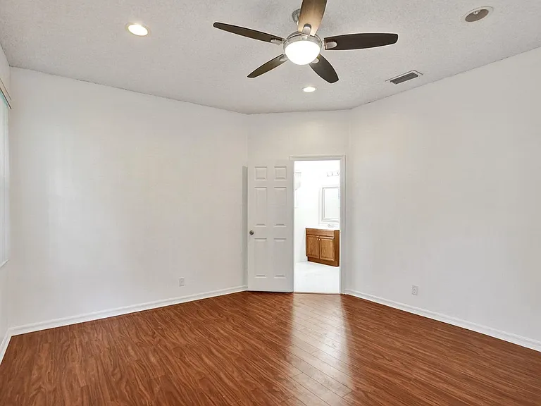 3717 Pebblebrook Mnr #3717 — Photo 31