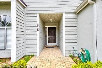 3rd image of 1228 Pin Oak Dr
