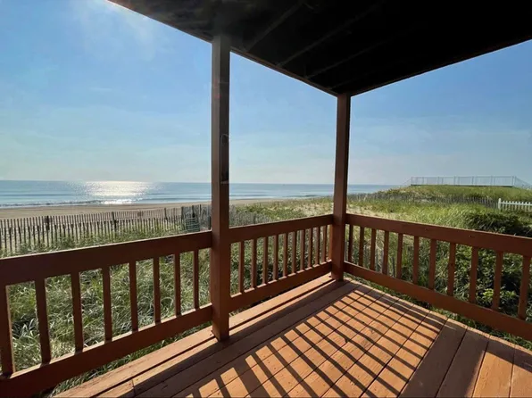 75 Atlantic Ave Unit 2, Salisbury, MA 01952