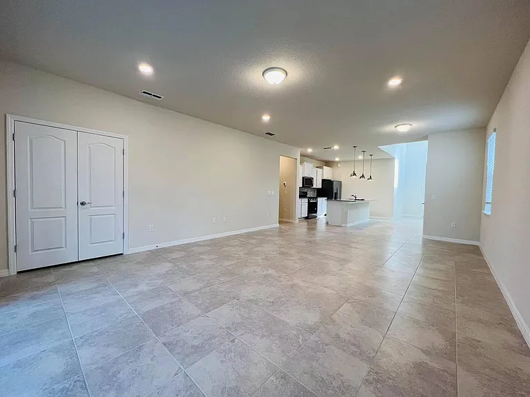 7236 Oakmoss Loop — Photo 6