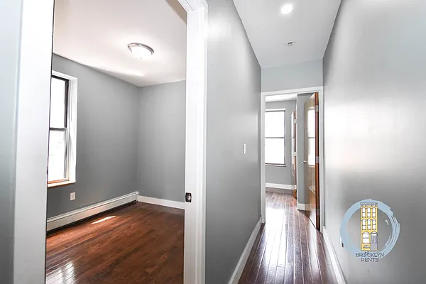 Rented by Brooklyn Rentals NYC | media 10